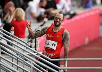 Ramil Guliyev 200 metrede adını yarı finale yazdırdı!