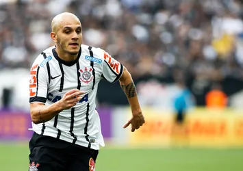 Fenerbahçe'den Fabio Santos'a kanca