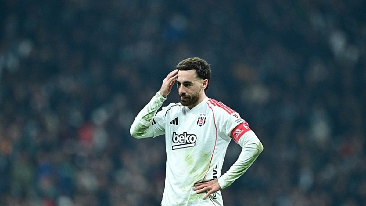 Arne Slot'un Orkun Kökçü ısrarı! Liverpool'a gidecek mi?