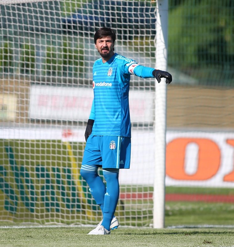 Galatasaray’da dev transfer harekatı!