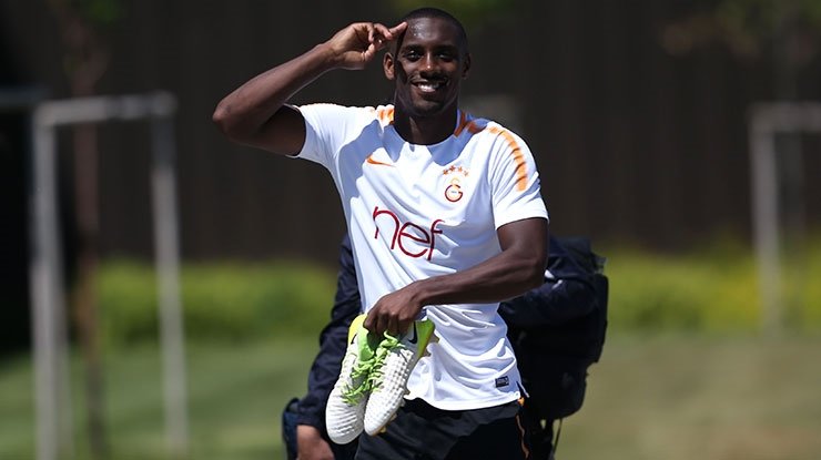 Galatasaray’da flaş talep! 6 transfer daha...