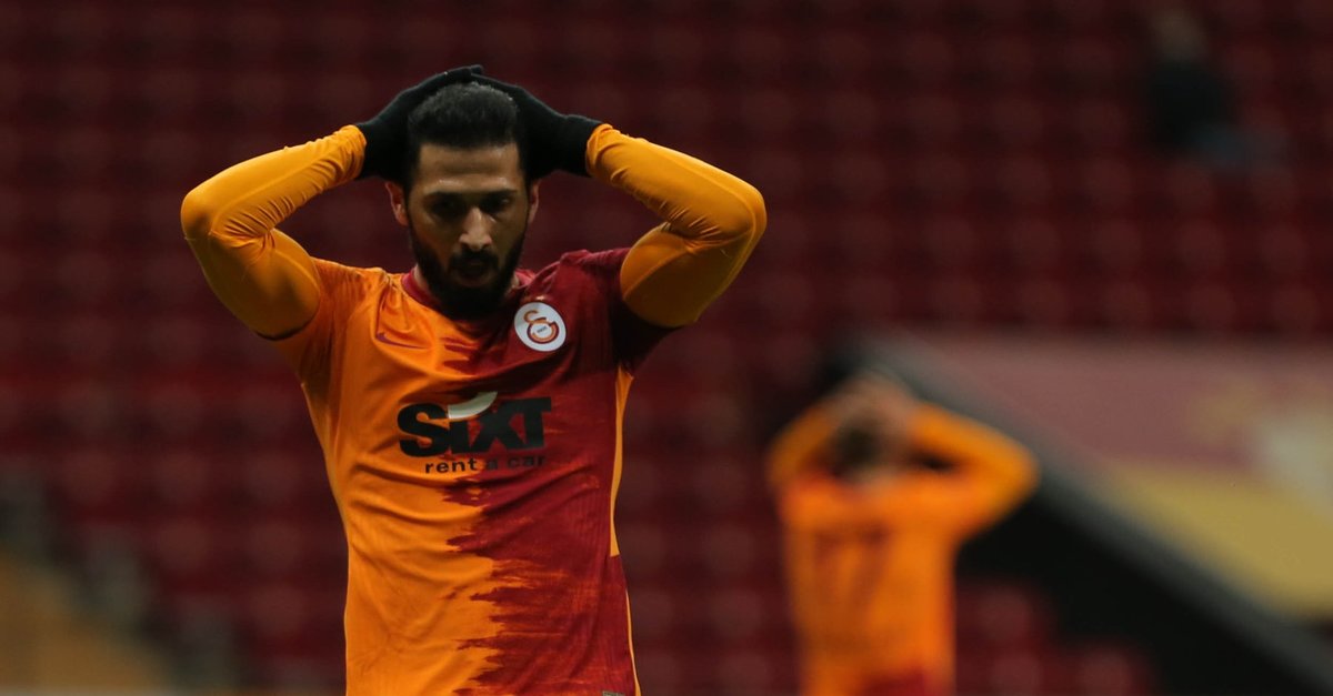 galatasaray da emre akbaba krizi