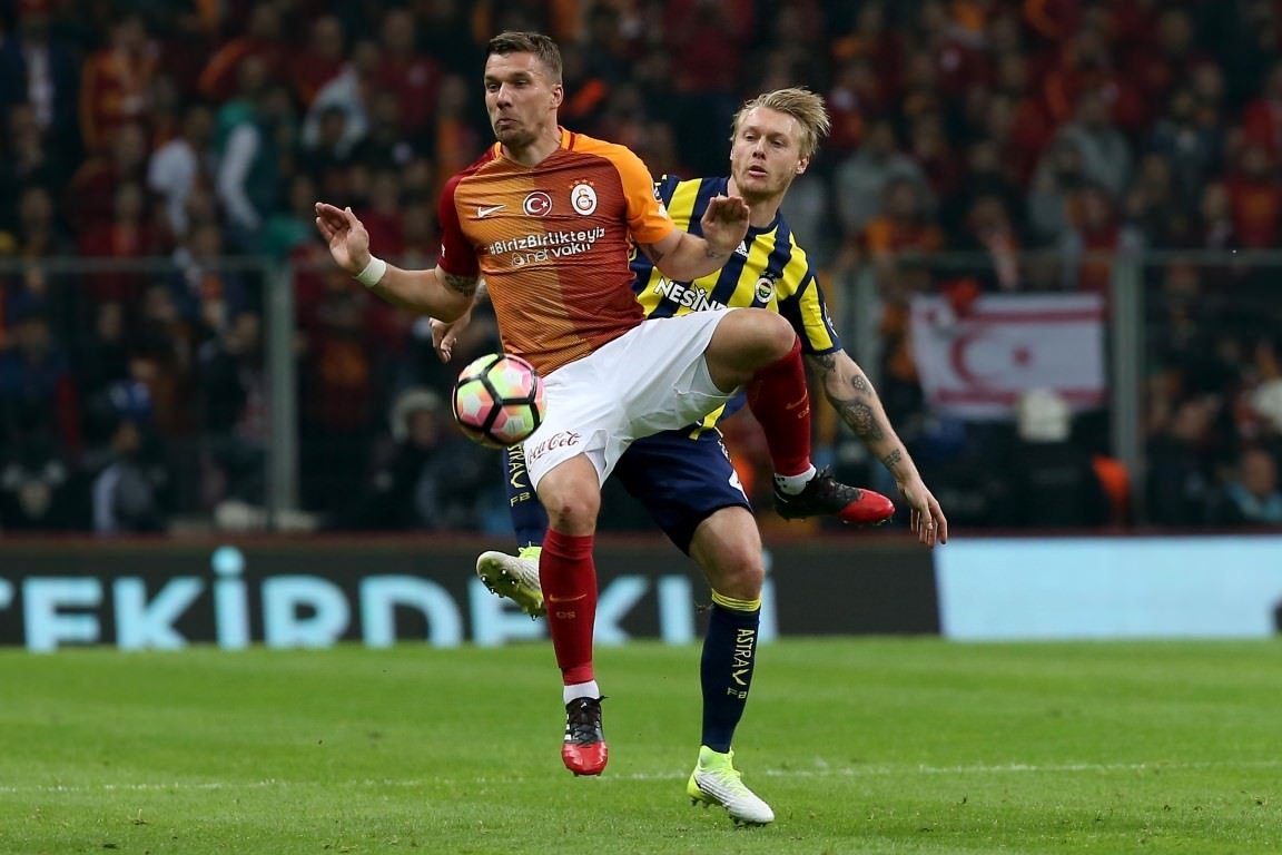 Podolski’den sert açıklamalar