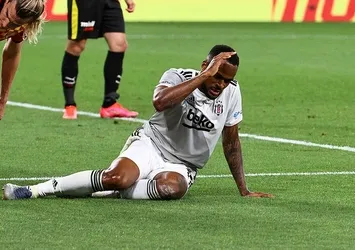 Beşiktaş'ta Larin belirsizliği!