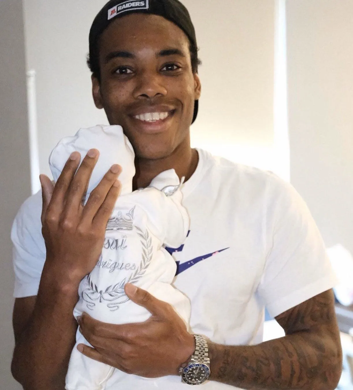 Garry Rodrigues'in babalık sevinci - 1