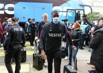 Trabzonspor kafilesi İstanbul'a gitti