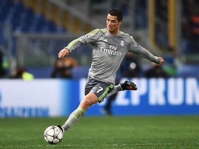 Ronaldo neden dövme yaptırmıyor?