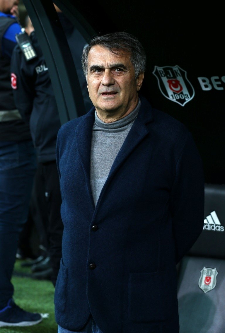 Şenol Güneş’ten oyuncularına uyarı