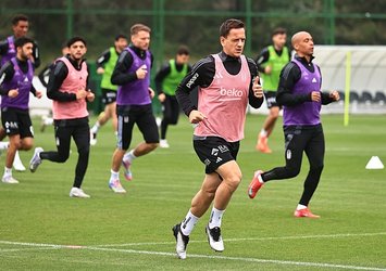 Beşiktaş derbiye odaklandı!