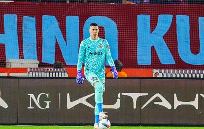 Berke Özer Galatasaray’a transfer olacak mı? Genç eldiven tercihini yaptı