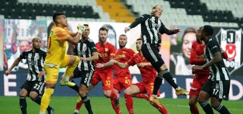 Beşiktaş'ta 3 oyuncu sarı ışıkta geçti