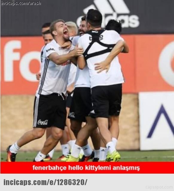 Hello Kitty sponsor oldu sosyal medya yıkıldı