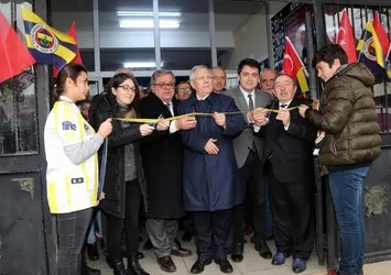 Aziz Yıldırım derbiyi otelde izledi