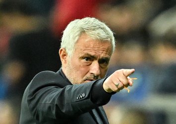 Mourinho'dan radikal karar! İşte F.Bahçe'nin Slavia Prag maçı 11'i