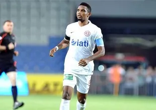 Eto’o tamam, Adebayor’da şüphe var!