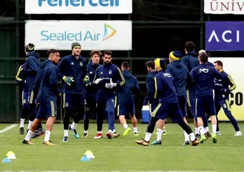Fenerbahçe, Medipol Başakşehir maçına hazır
