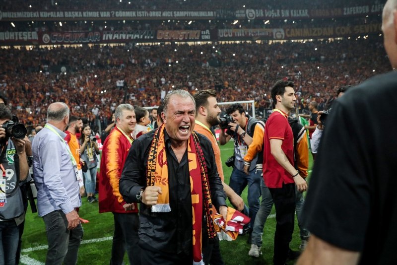Galatasaray’da şov başlıyor!