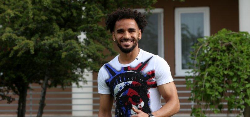 Douglas'tan flaş transfer açıklaması! Galatasaray...