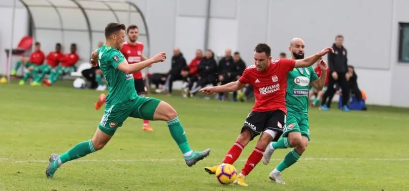 Sivasspor son hazırlık maçını 2-1 kazandı