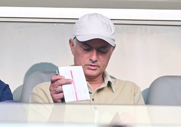 F.Bahçe'de orta sahaya 2 yıldızda 1'i gelecek!
