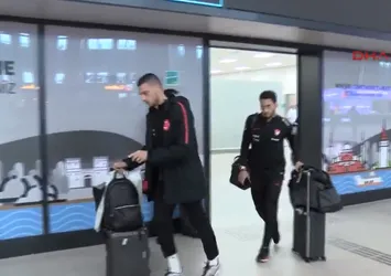 A Milli Futbol Takımı, Türkiye'ye döndü