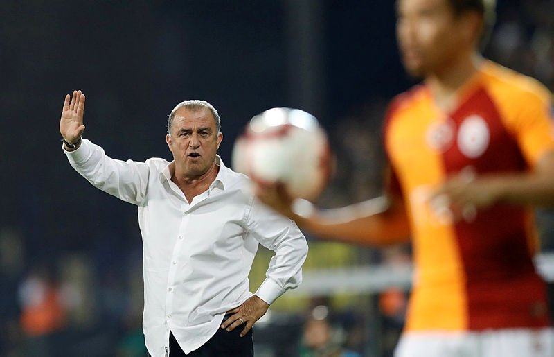 Fatih Terim yönetimle görüştü: ’Bana transfer lazım’