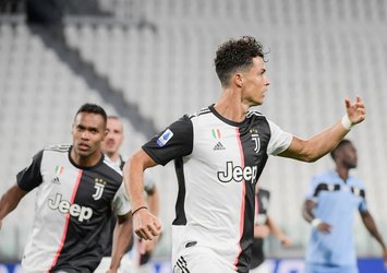 Ronaldo Juventus'u sırtladı