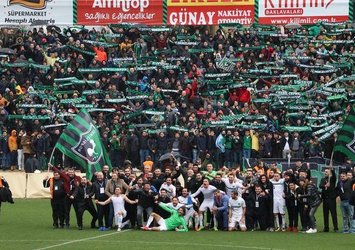 Adana Demir'i farklı geçen Denizlispor zirveye kuruldu!