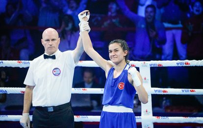 Milli boksörümüz Hatice Akbaş 54 kiloda dünya şampiyonu oldu!