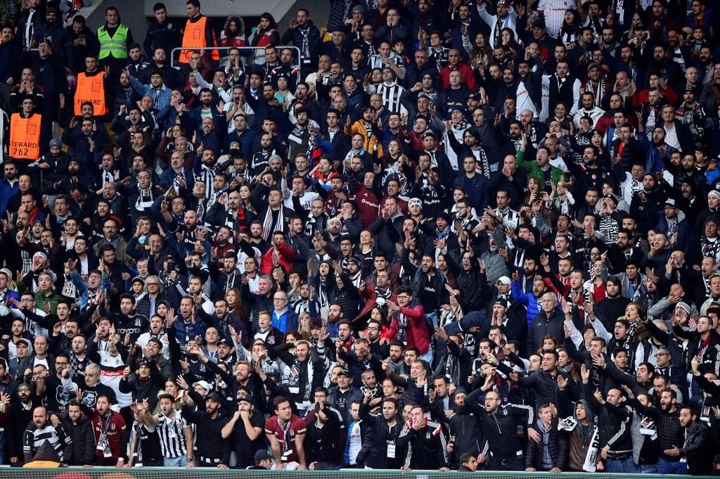 Beşiktaş-Napoli karşılaşmasından kareler