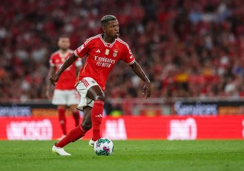 F.Bahçe'ye Benfica'dan bir transfer daha!