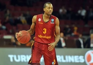 Daçka'dan, Galatasaray'a Errick McCollum çalımı!