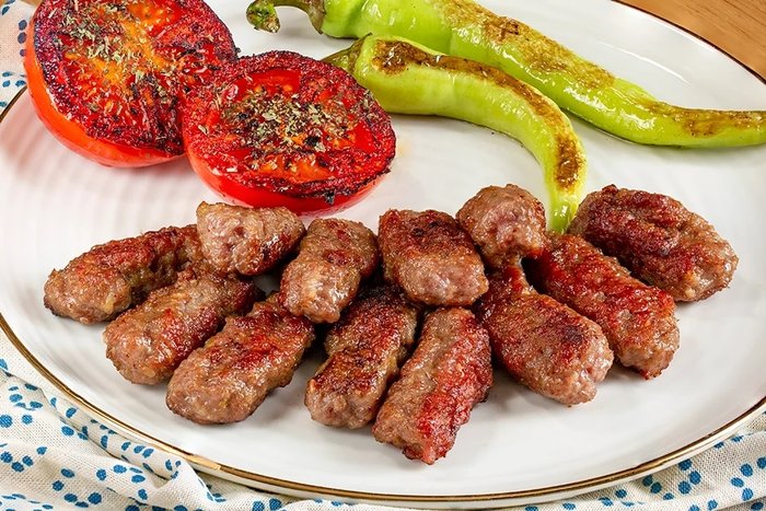 inegol-kofte-tarifi-inegol-kofte-yapilisi-malzemeleri-ve-puf-noktalari-1699365113450.jpeg