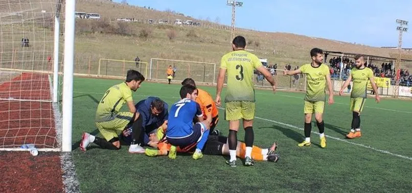 Dili boğazına kaçan kaleci hastanelik oldu