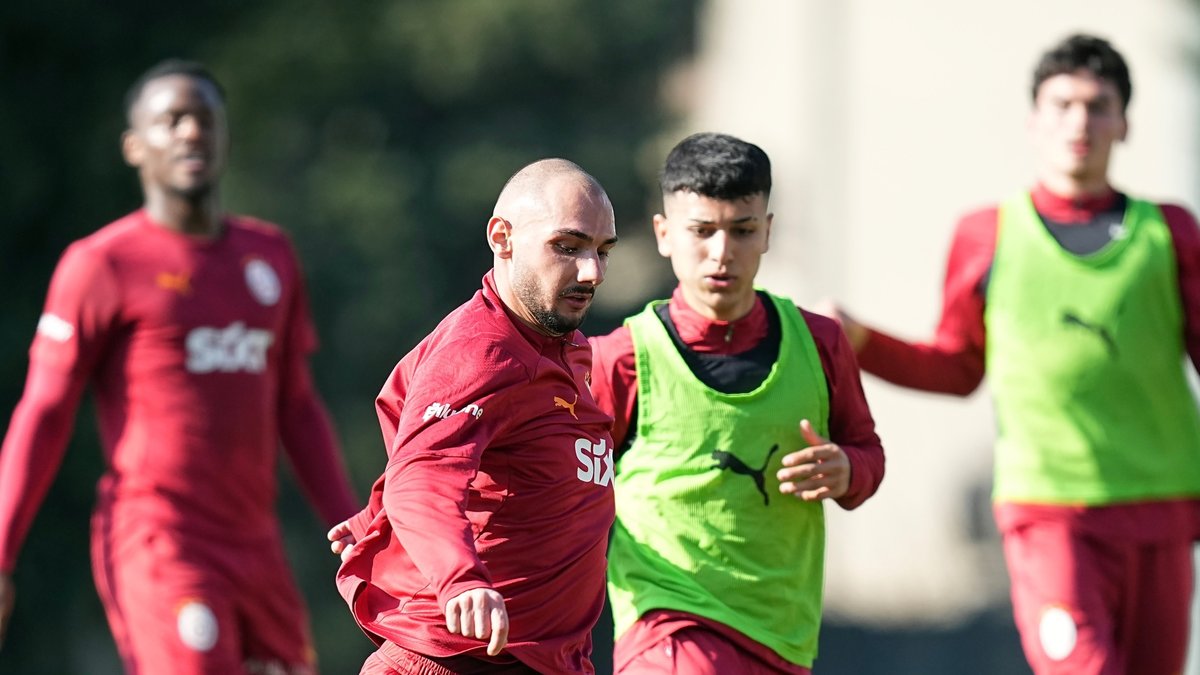 Galatasaray, Ajax hazırlıklarına başladı!