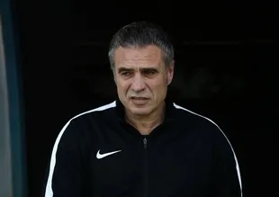 Ersun Yanal: Son haftalar kayıplarla geçti