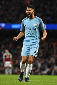 Gael Clichy resmen açıkladı