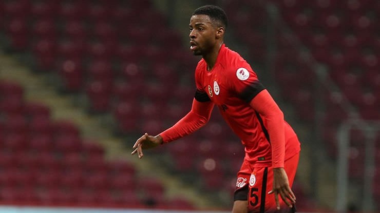 Galatasaray’dan flaş karar!