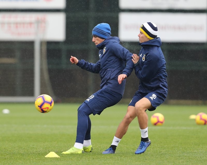 Fenerbahçe’de Ersun Yanal ateşi yaktı!