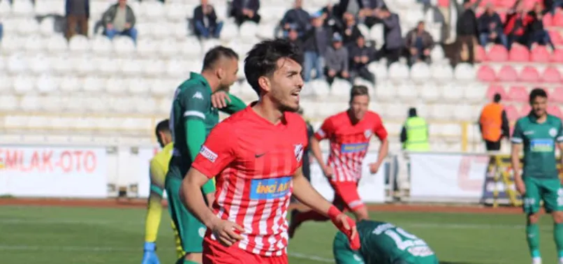 Yusuf Emre Gültekin Ümraniyespor'da!