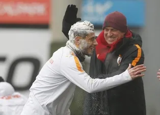 Belhanda'ya doğum günü sürprizi