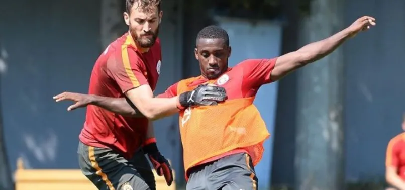 Carole'a Lyon kancası