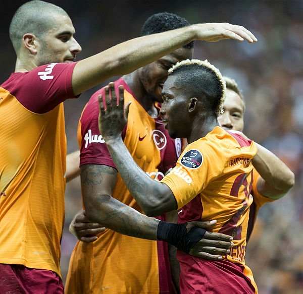 Onyekuru 25 milyon euro!