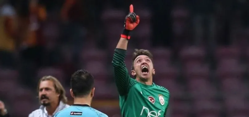 Muslera eski sisteme döndü