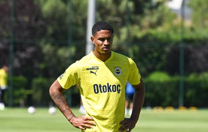 Fenerbahçe’den Jayden Oosterwolde açıklaması!