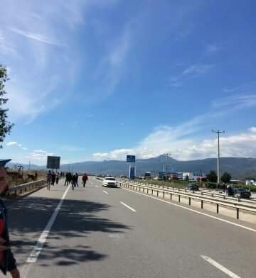 Sakaryaspor ile Eskişehirspor Taraftarı Birbirine Girdi