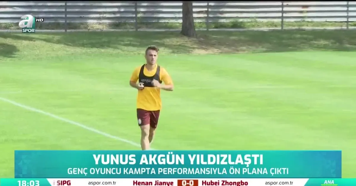 Yunus Akgün yıldızlaştı
