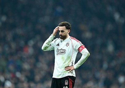 Arne Slot'un Orkun Kökçü ısrarı! İşte transferdeki o gelişme