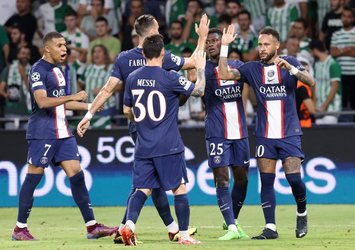 PSG yıldızlarıyla güldü!