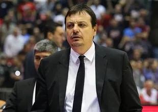 Ergin Ataman'dan 'istifa tezahüratı' tepkisi!